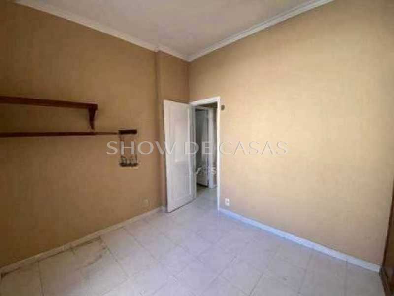 Apartamento à venda com 2 quartos, 70m² - Foto 6