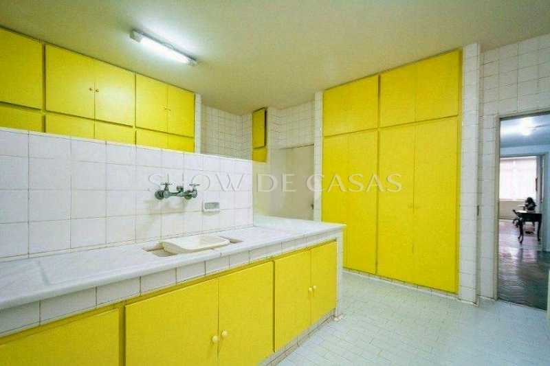 Apartamento à venda com 4 quartos, 290m² - Foto 19