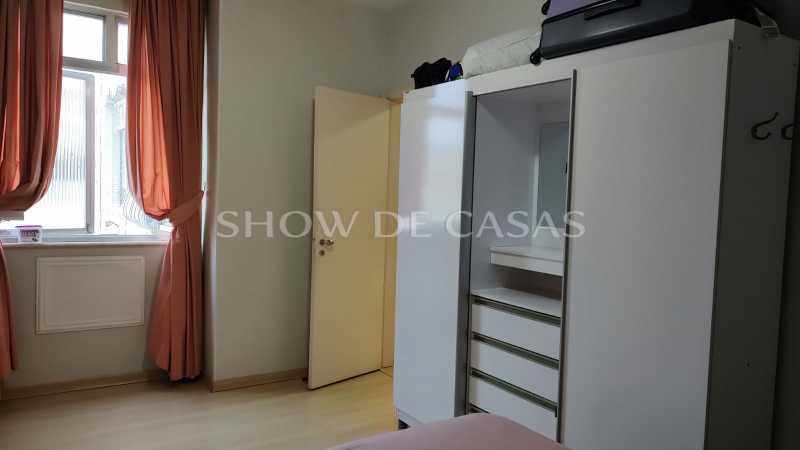 Apartamento à venda com 2 quartos, 72m² - Foto 10