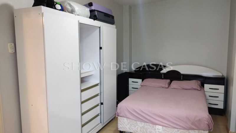 Apartamento à venda com 2 quartos, 72m² - Foto 12