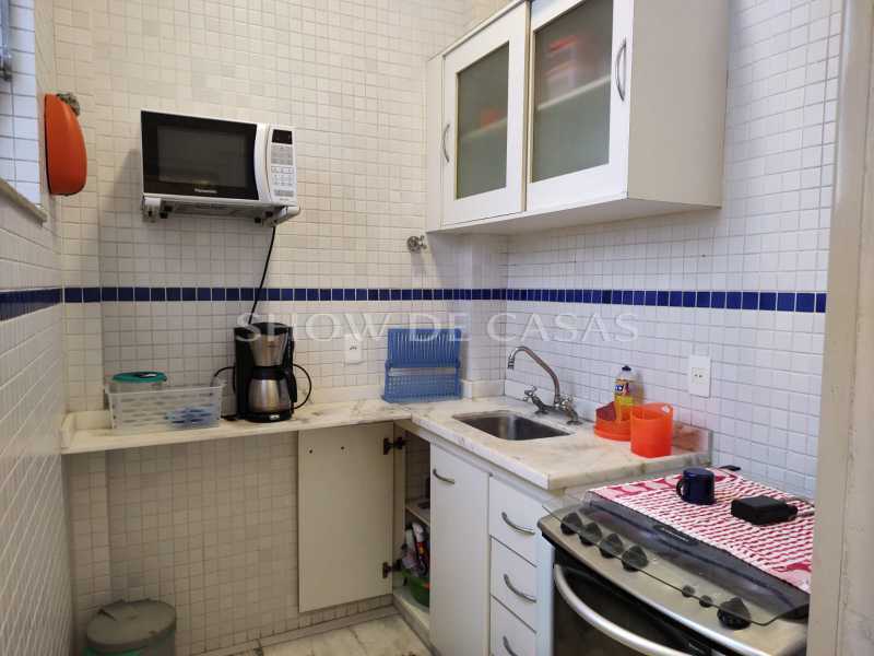 Apartamento à venda com 1 quarto, 55m² - Foto 13