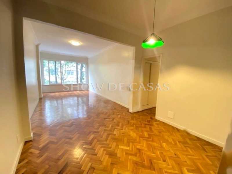 Apartamento à venda com 3 quartos, 125m² - Foto 3