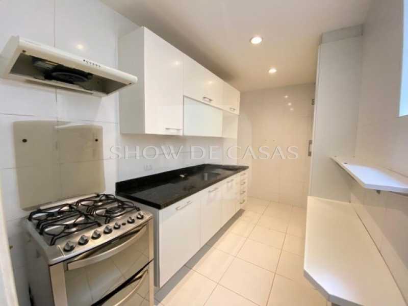 Apartamento à venda com 3 quartos, 125m² - Foto 17