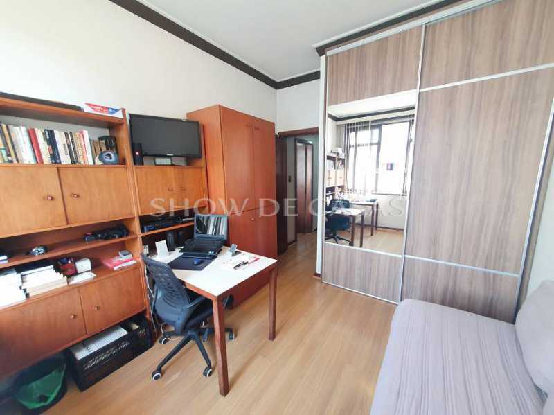 Apartamento à venda com 3 quartos, 128m² - Foto 12