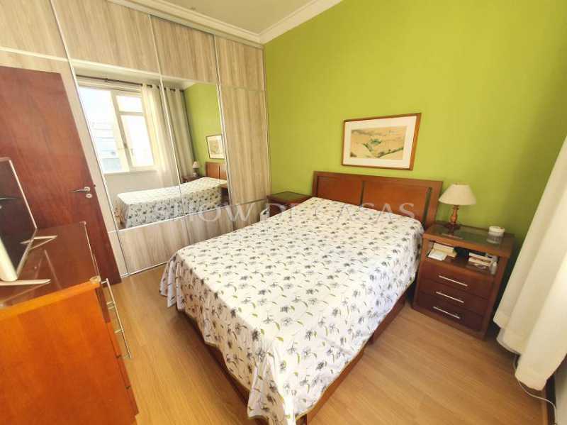 Apartamento à venda com 3 quartos, 128m² - Foto 8