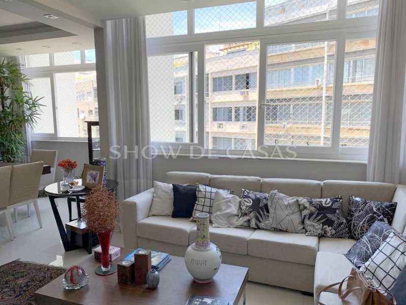 Apartamento à venda com 3 quartos, 146m² - Foto 3