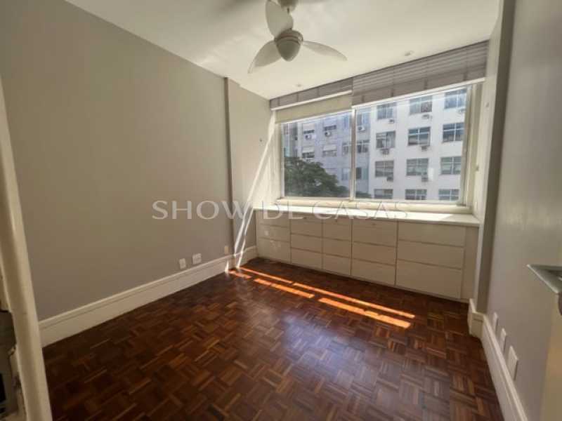 Apartamento à venda com 4 quartos, 166m² - Foto 12