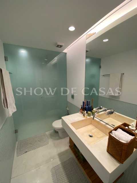 Apartamento à venda com 3 quartos, 205m² - Foto 13