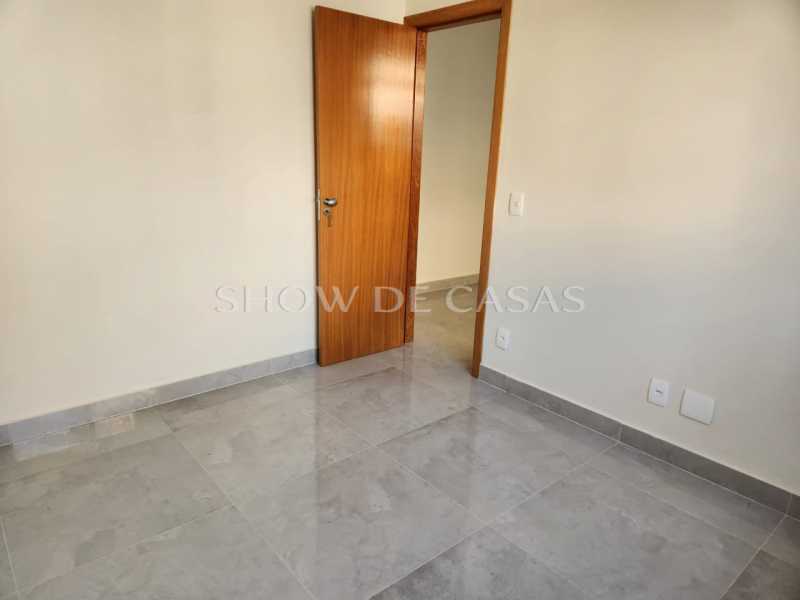 Casa à venda com 3 quartos, 80m² - Foto 12