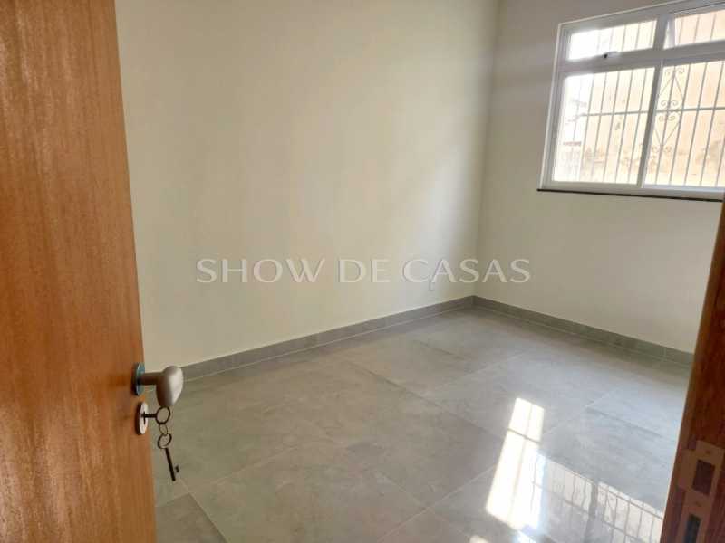 Casa à venda com 3 quartos, 80m² - Foto 13