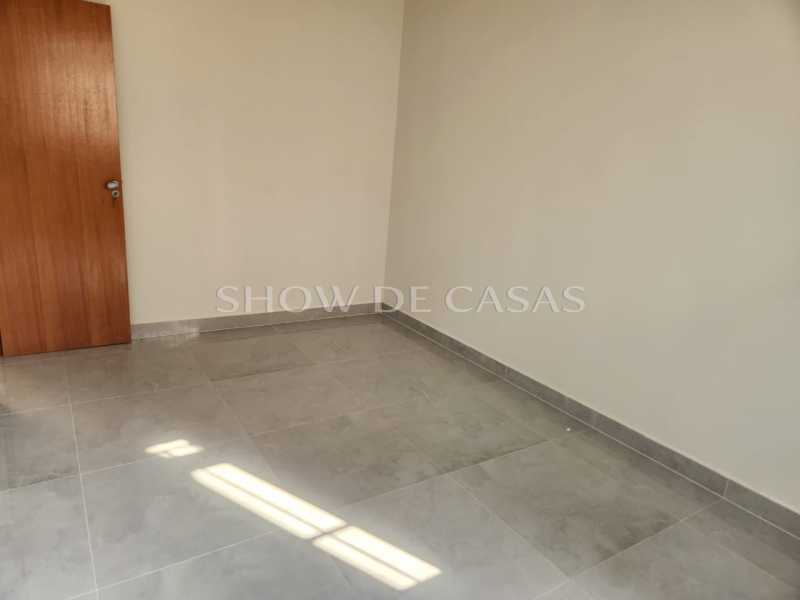 Casa à venda com 3 quartos, 80m² - Foto 14