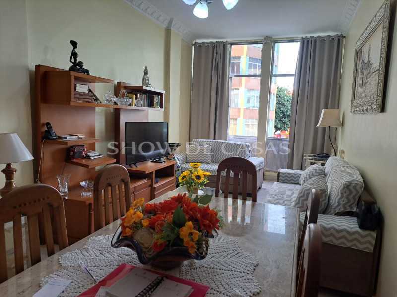 Apartamento à venda com 3 quartos, 106m² - Foto 2