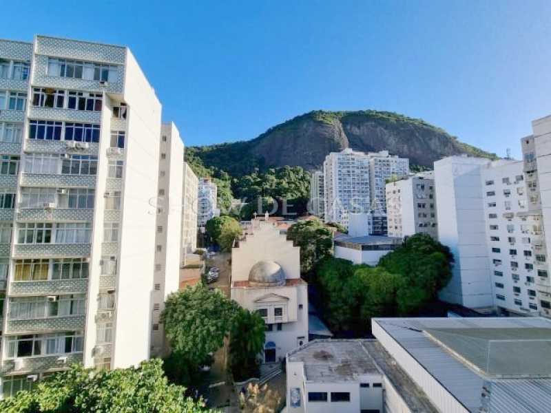 Apartamento à venda com 3 quartos, 98m² - Foto 3