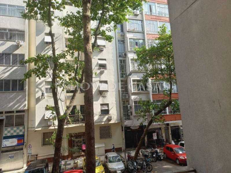 Apartamento à venda com 4 quartos, 120m² - Foto 2