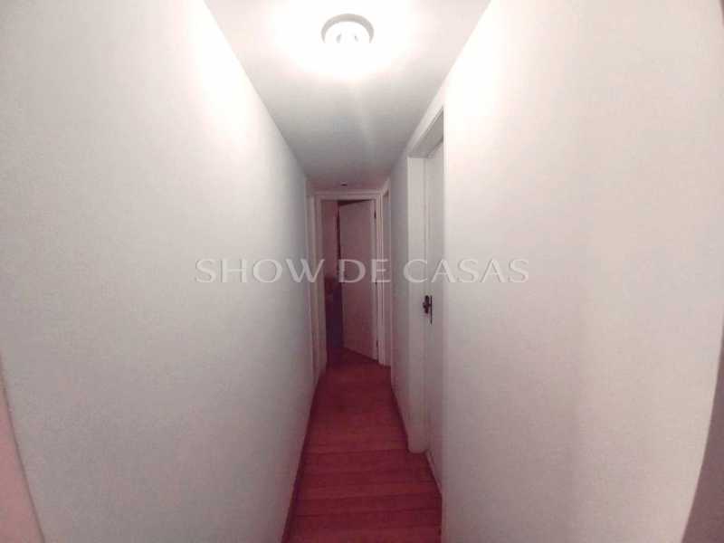 Apartamento à venda com 2 quartos, 75m² - Foto 4