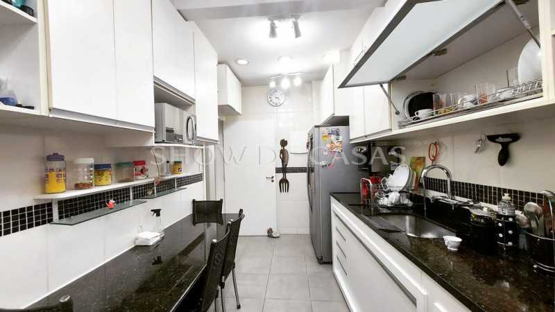 Apartamento à venda com 3 quartos, 104m² - Foto 8