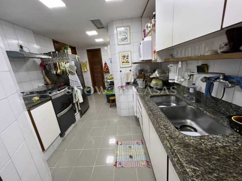 Apartamento à venda com 3 quartos, 90m² - Foto 29