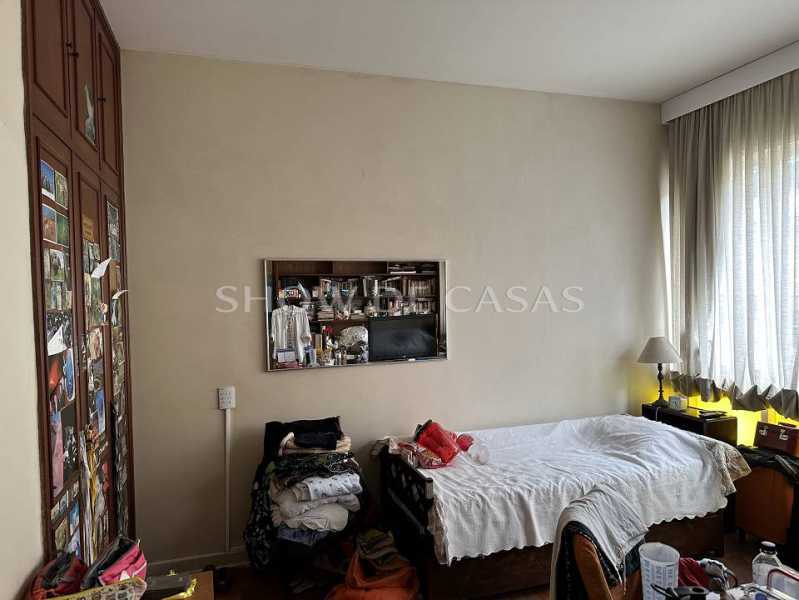 Apartamento à venda com 3 quartos, 178m² - Foto 10