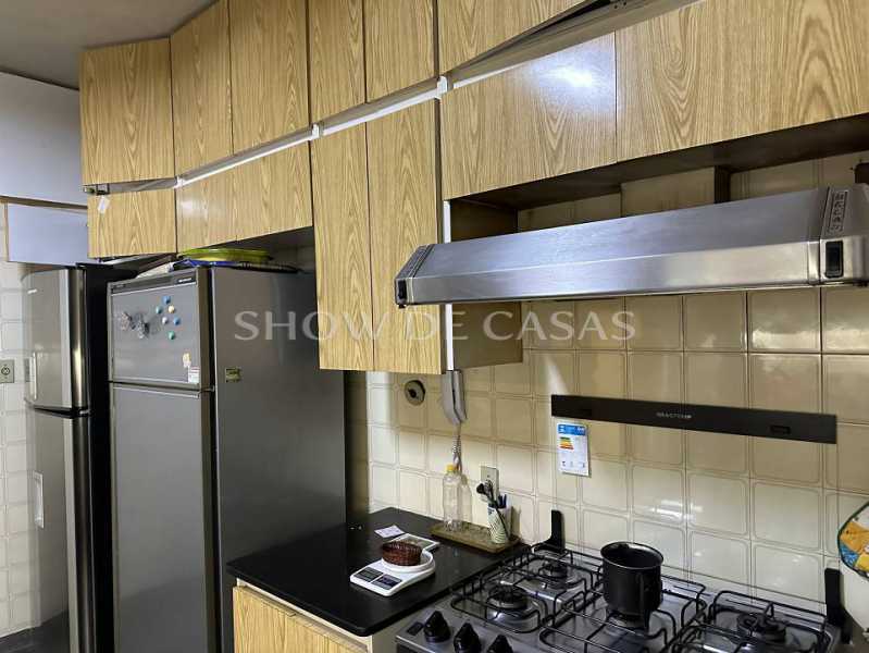 Apartamento à venda com 3 quartos, 178m² - Foto 22