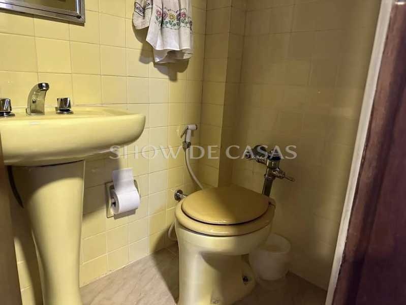 Apartamento à venda com 3 quartos, 178m² - Foto 23