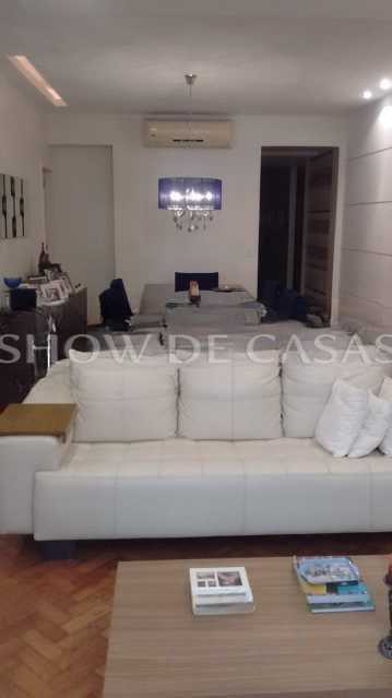 Apartamento à venda com 3 quartos, 187m² - Foto 4