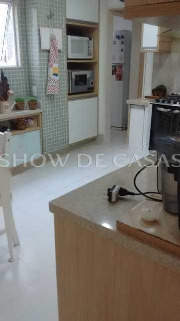 Apartamento à venda com 3 quartos, 187m² - Foto 15