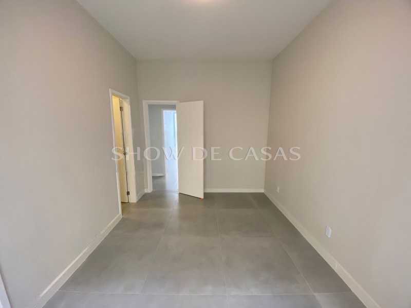 Apartamento à venda com 3 quartos, 174m² - Foto 7