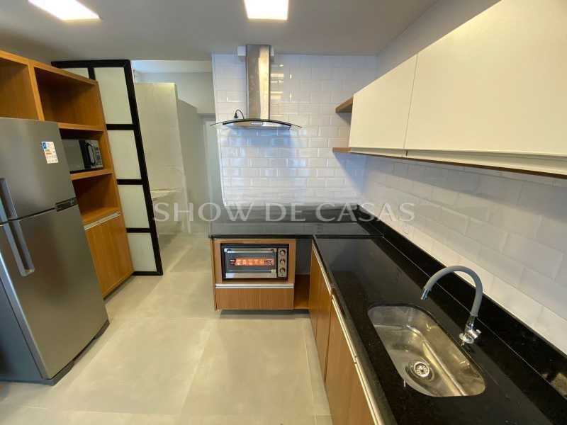 Apartamento à venda com 3 quartos, 174m² - Foto 17