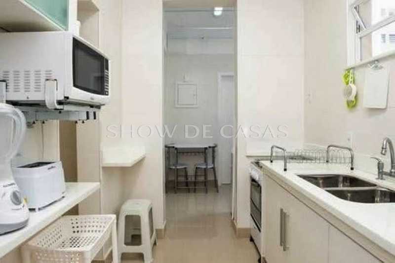 Apartamento à venda com 3 quartos, 130m² - Foto 19