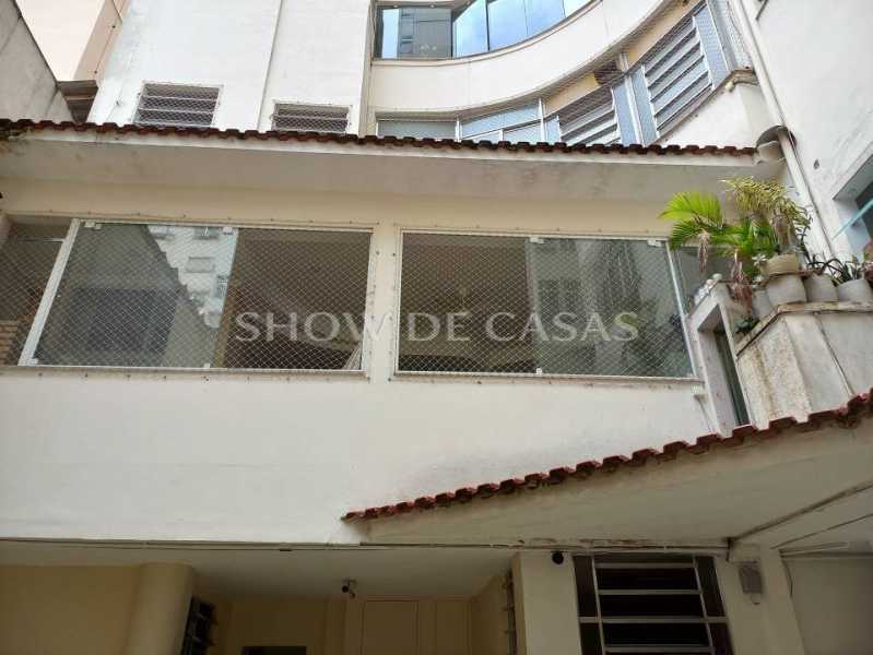 Apartamento à venda com 3 quartos, 220m² - Foto 30