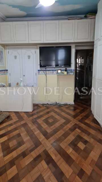 Apartamento à venda com 3 quartos, 200m² - Foto 10