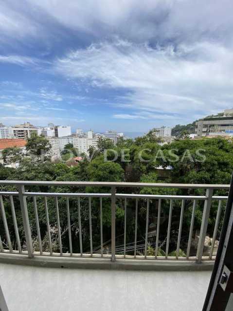 Apartamento à venda com 4 quartos, 180m² - Foto 17