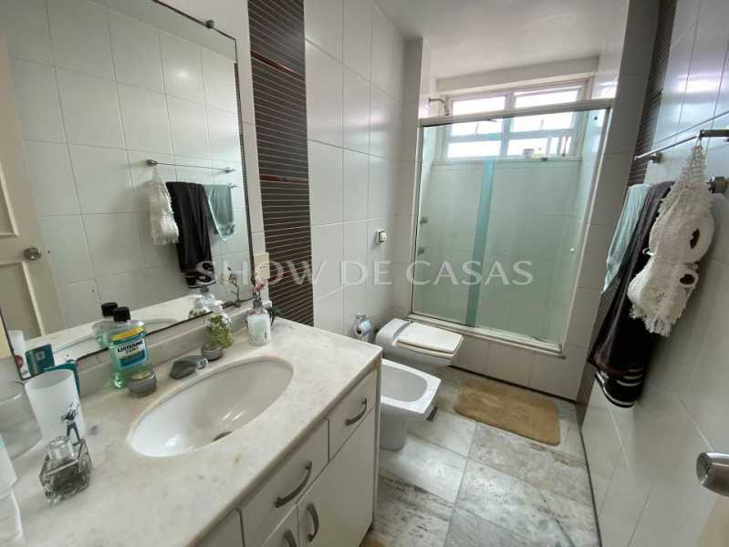 Apartamento à venda com 4 quartos, 180m² - Foto 15