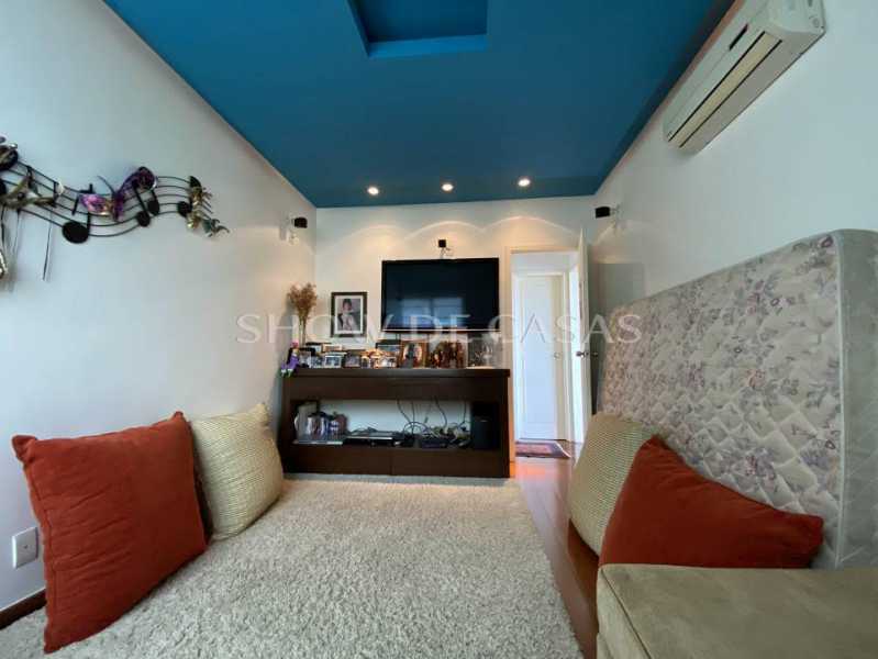 Apartamento à venda com 4 quartos, 180m² - Foto 16