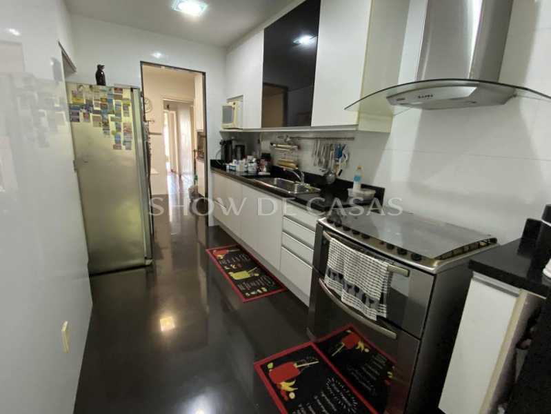 Apartamento à venda com 4 quartos, 180m² - Foto 22