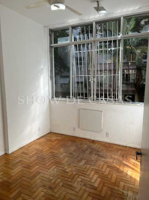 Apartamento à venda com 3 quartos, 100m² - Foto 4