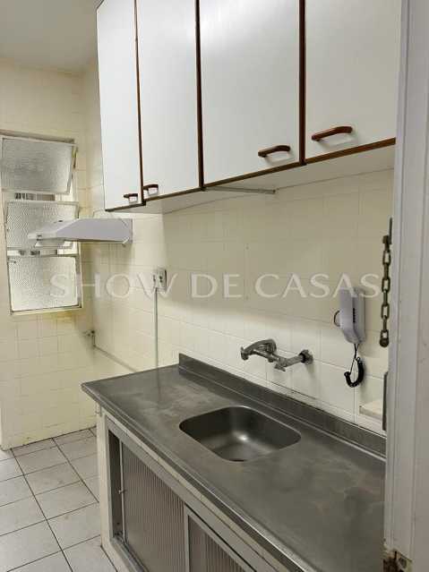 Apartamento à venda com 3 quartos, 100m² - Foto 17