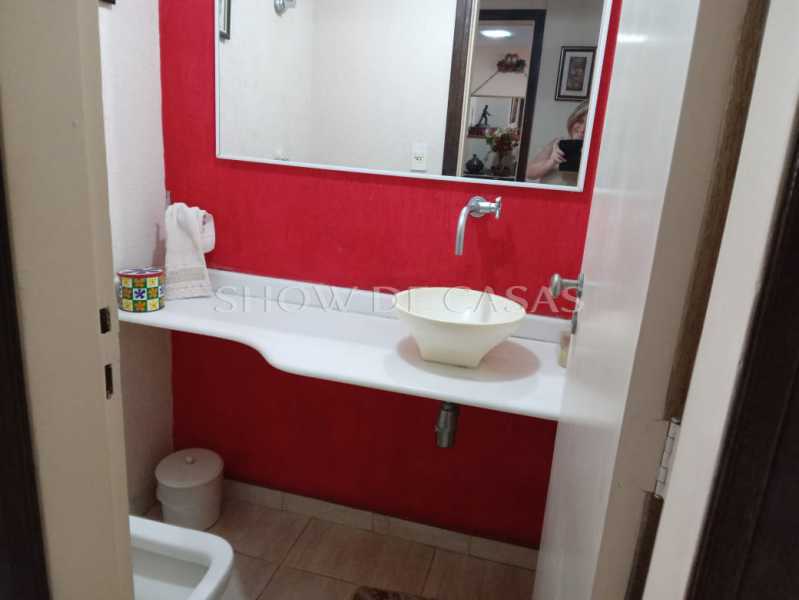 Apartamento à venda com 3 quartos, 140m² - Foto 18