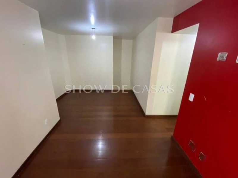 Apartamento à venda com 2 quartos, 87m² - Foto 4