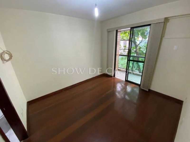 Apartamento à venda com 2 quartos, 87m² - Foto 3