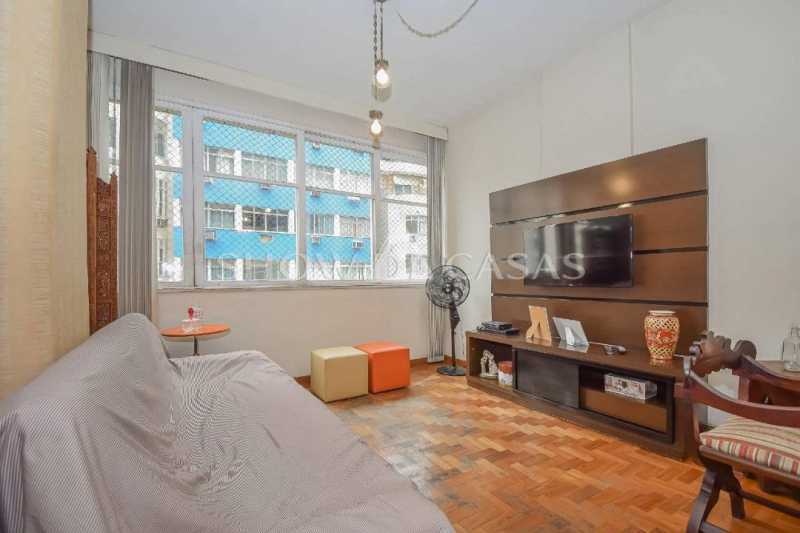 Apartamento à venda com 3 quartos, 161m² - Foto 4