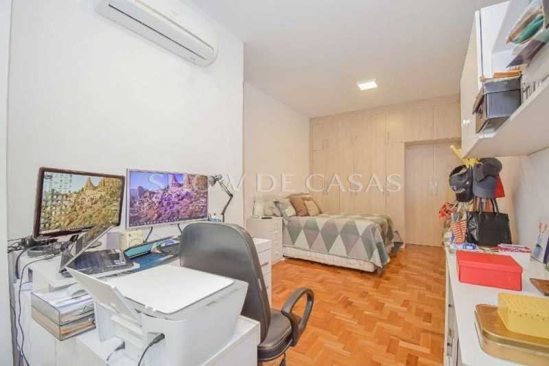 Apartamento à venda com 3 quartos, 161m² - Foto 9