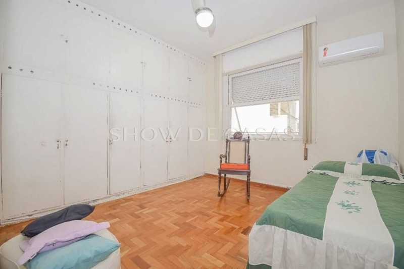 Apartamento à venda com 3 quartos, 161m² - Foto 12