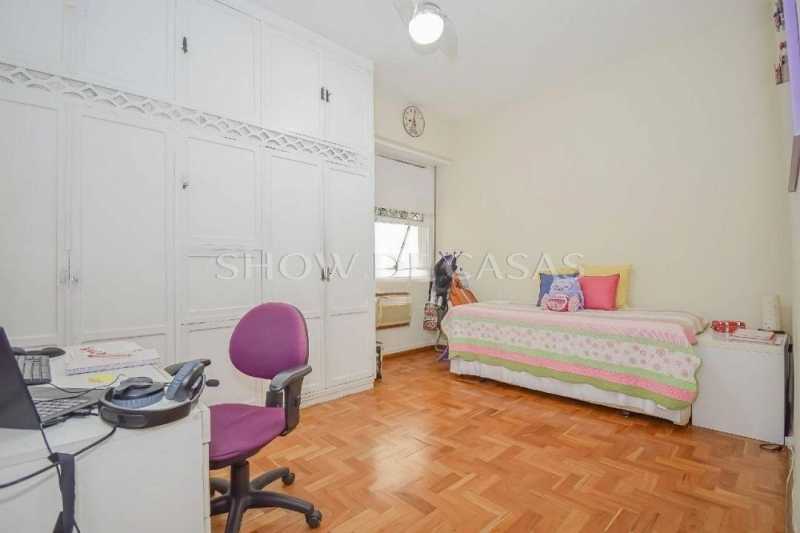 Apartamento à venda com 3 quartos, 161m² - Foto 17