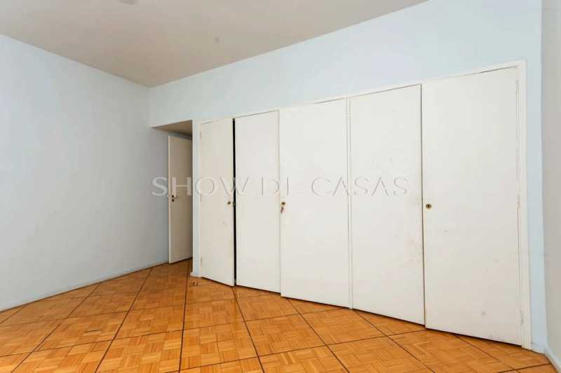 Apartamento à venda com 4 quartos, 372m² - Foto 11