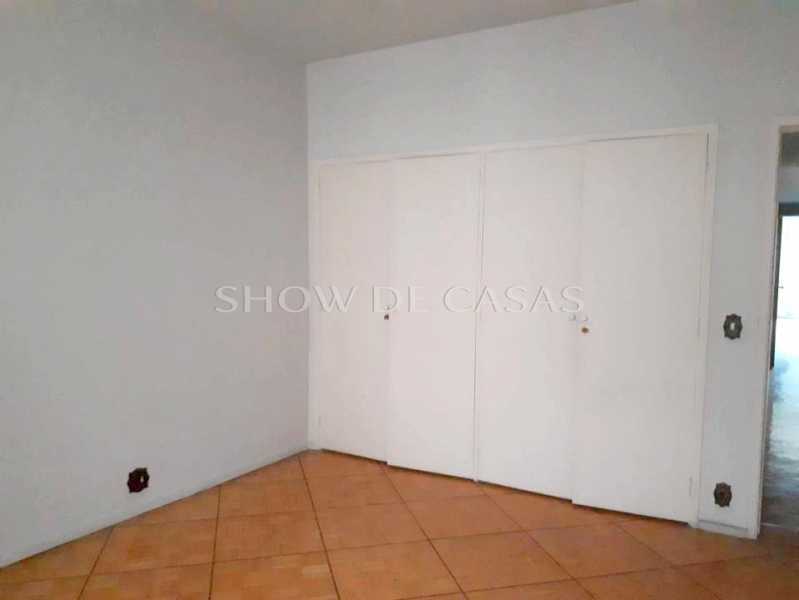 Apartamento à venda com 4 quartos, 372m² - Foto 13