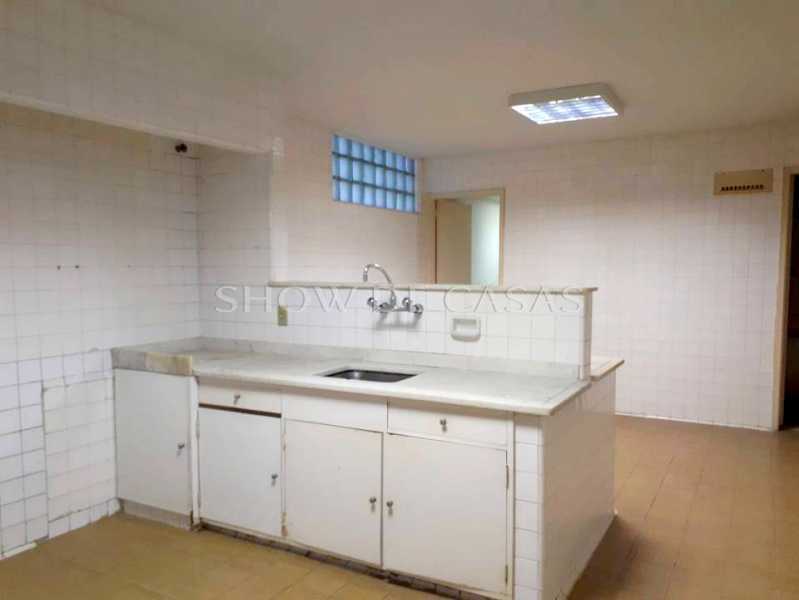 Apartamento à venda com 4 quartos, 372m² - Foto 17