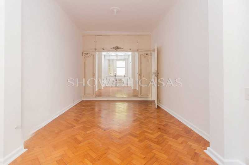 Apartamento à venda com 3 quartos, 210m² - Foto 20