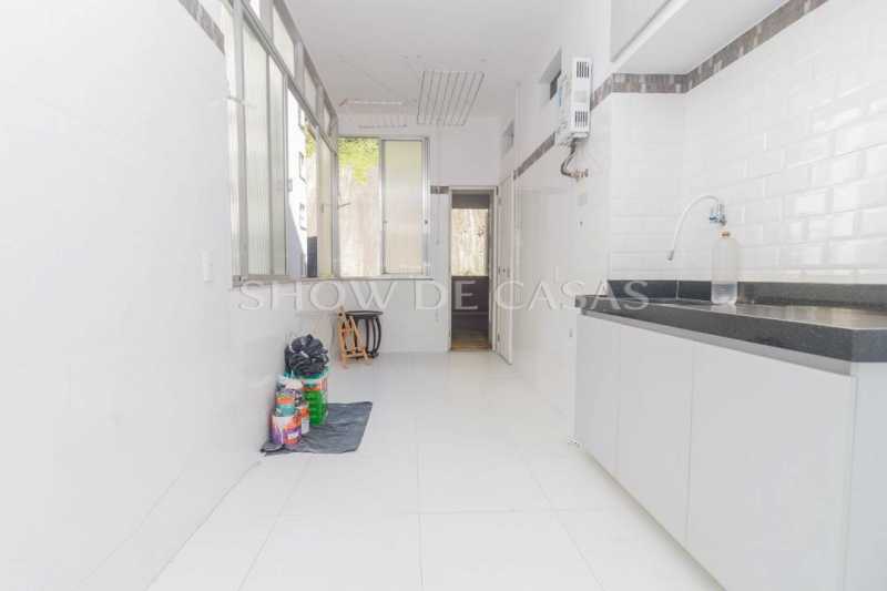 Apartamento à venda com 3 quartos, 210m² - Foto 26