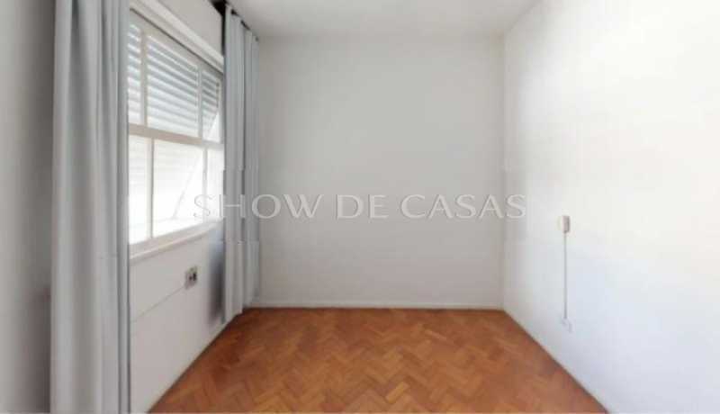 Apartamento à venda com 3 quartos, 140m² - Foto 4